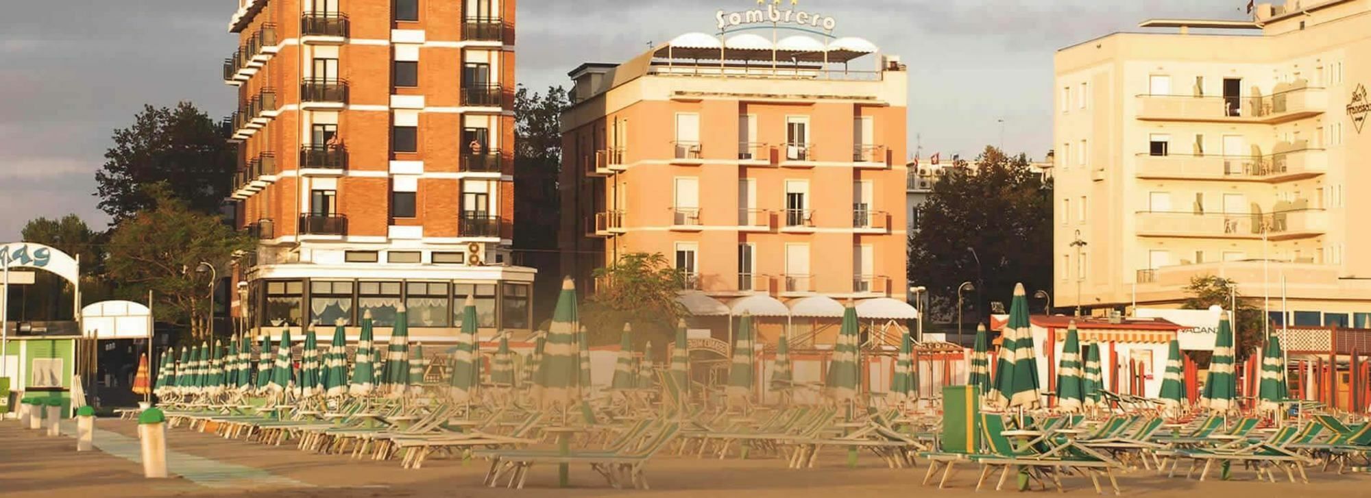 Hotel Sombrero Римини Экстерьер фото